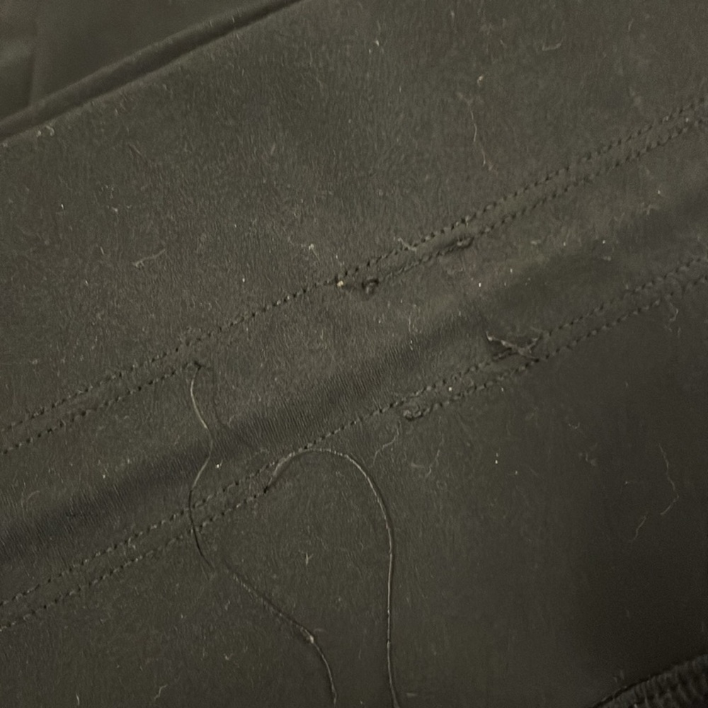 Vuori Navy The Rise The Shine Jogger Pants - Picture 8 of 8